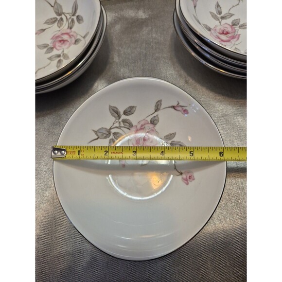 Three Castle China Garland Set Of 8 Dinner Bowls Pink Roses - Picture 7 of 7